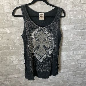 Woman’s tank with rhinestones.